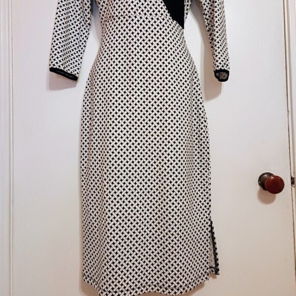 I Love Ronson Black White Printed Knit Midi Dress X Small - Picture 5 of 12
